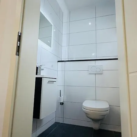 Apartment Modern In